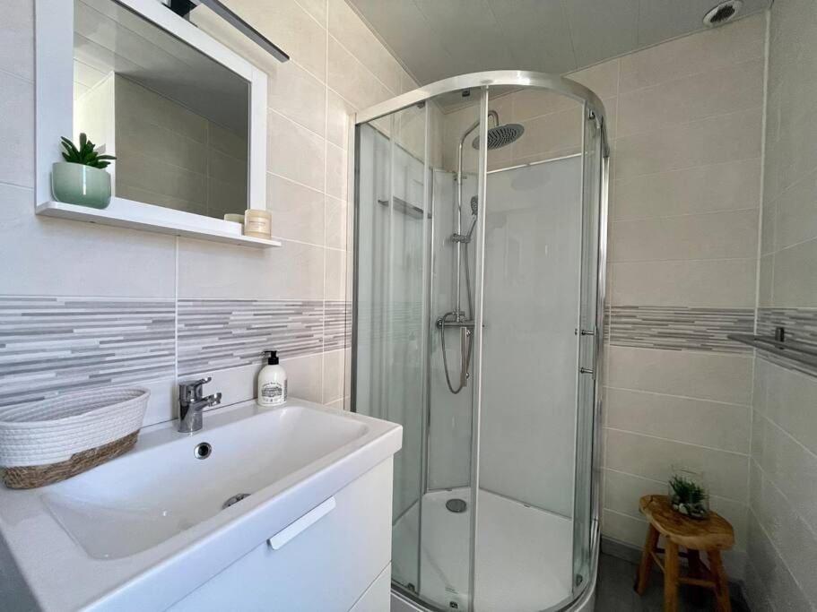 La Bellevue X Parking By Melrose Apartment Bayeux Ngoại thất bức ảnh